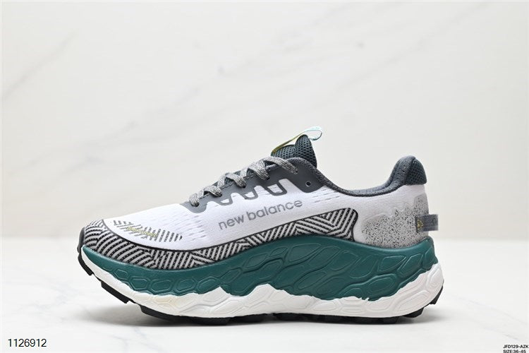 New Balance - Fresh Foam x More Trail V3