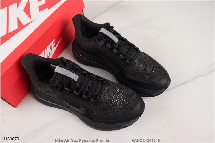 Nike Air Max Pegasus Premium