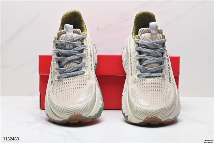 New Balance - Fresh Foam x More Trail V3