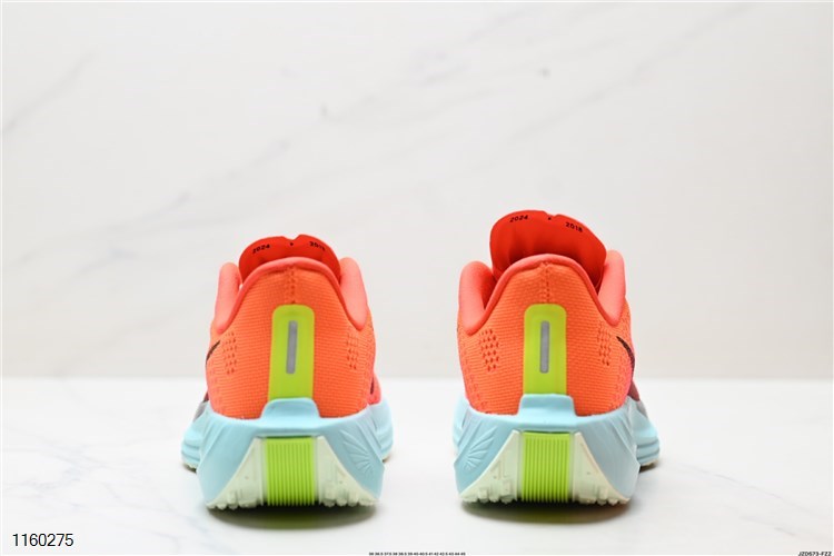 Nike Air Zoom Pegasus Plus