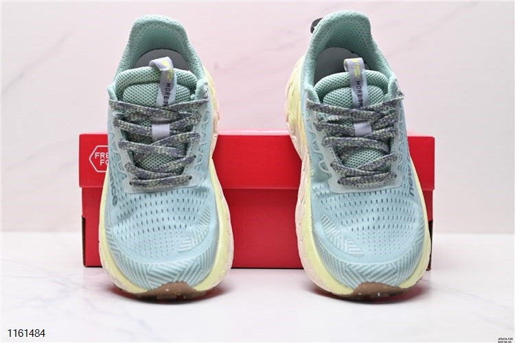 New Balance - Fresh Foam x More Trail V3