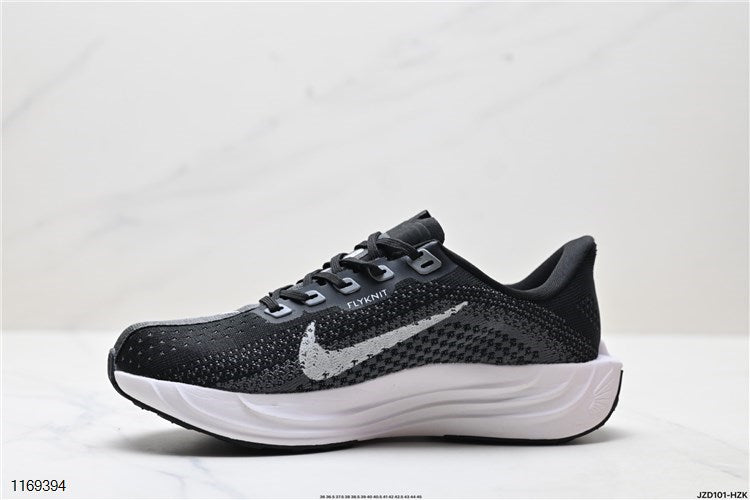 Nike Air Zoom Pegasus Plus