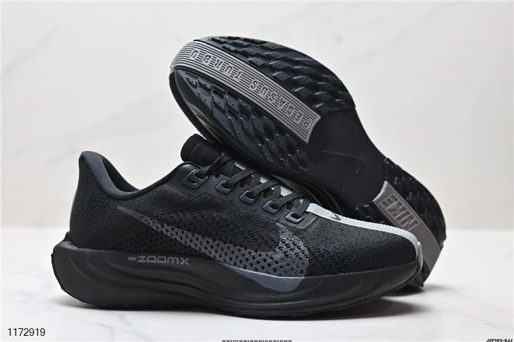 Nike Air Zoom Pegasus Plus