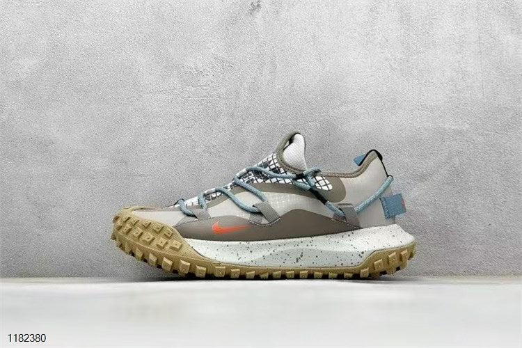 NIKE ACG Mountain Fly Low GTX SE