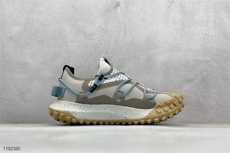NIKE ACG Mountain Fly Low GTX SE