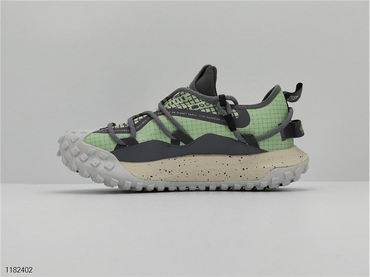 NIKE ACG Mountain Fly Low GTX SE