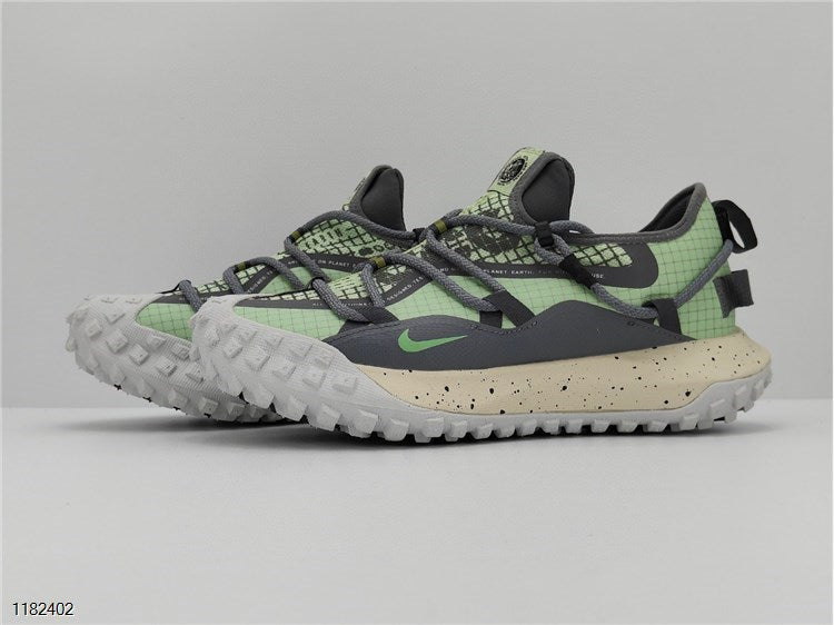NIKE ACG Mountain Fly Low GTX SE