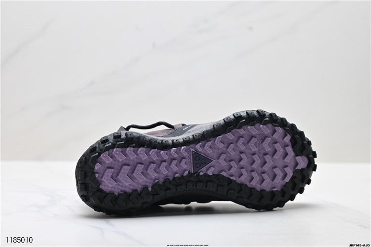 NIKE ACG Mountain Fly GTX SE