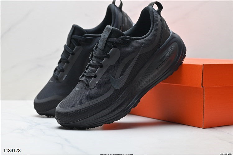Nike VOMERO 18 GTX