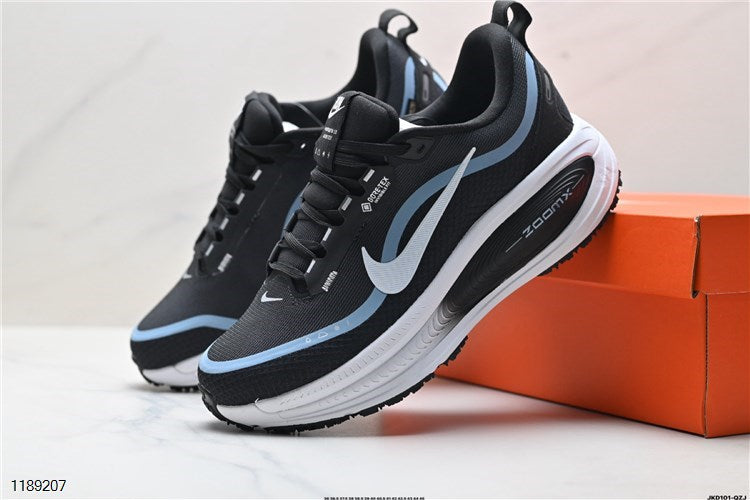Nike VOMERO 18 GTX