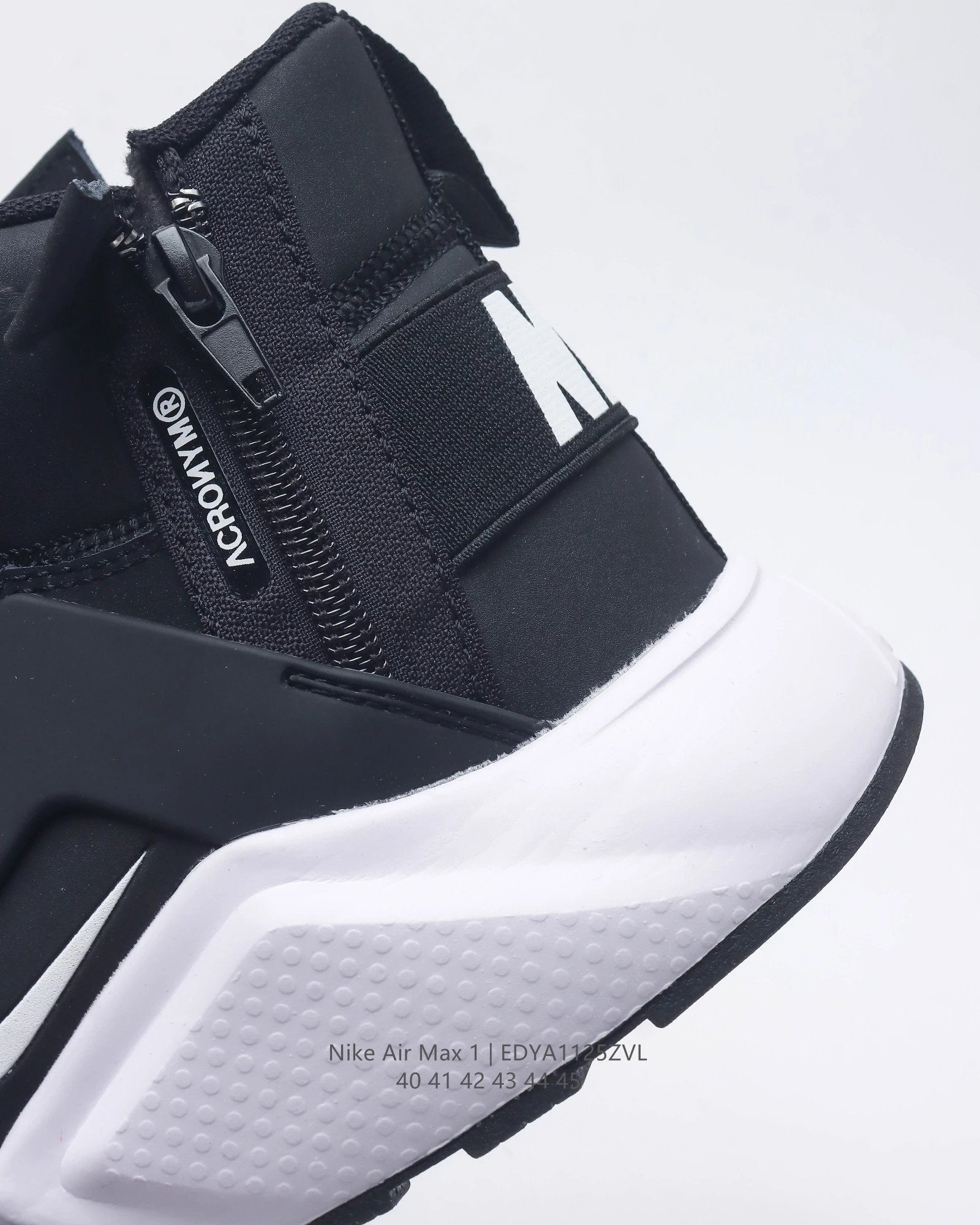 Nike Air Huarache Run Ultra Wallace