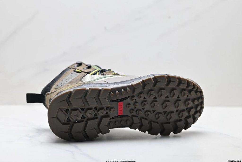 Vans UltraRange Exo Hi Gore-Tex MTE-3