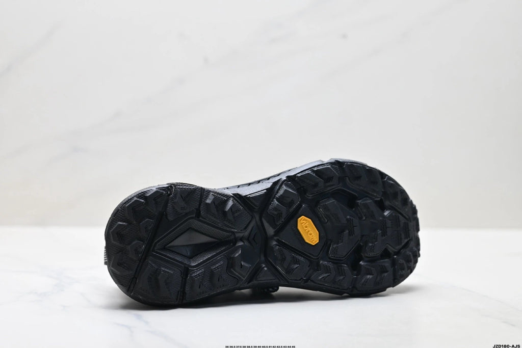 Hoka Mafate Speed 4 Lite
