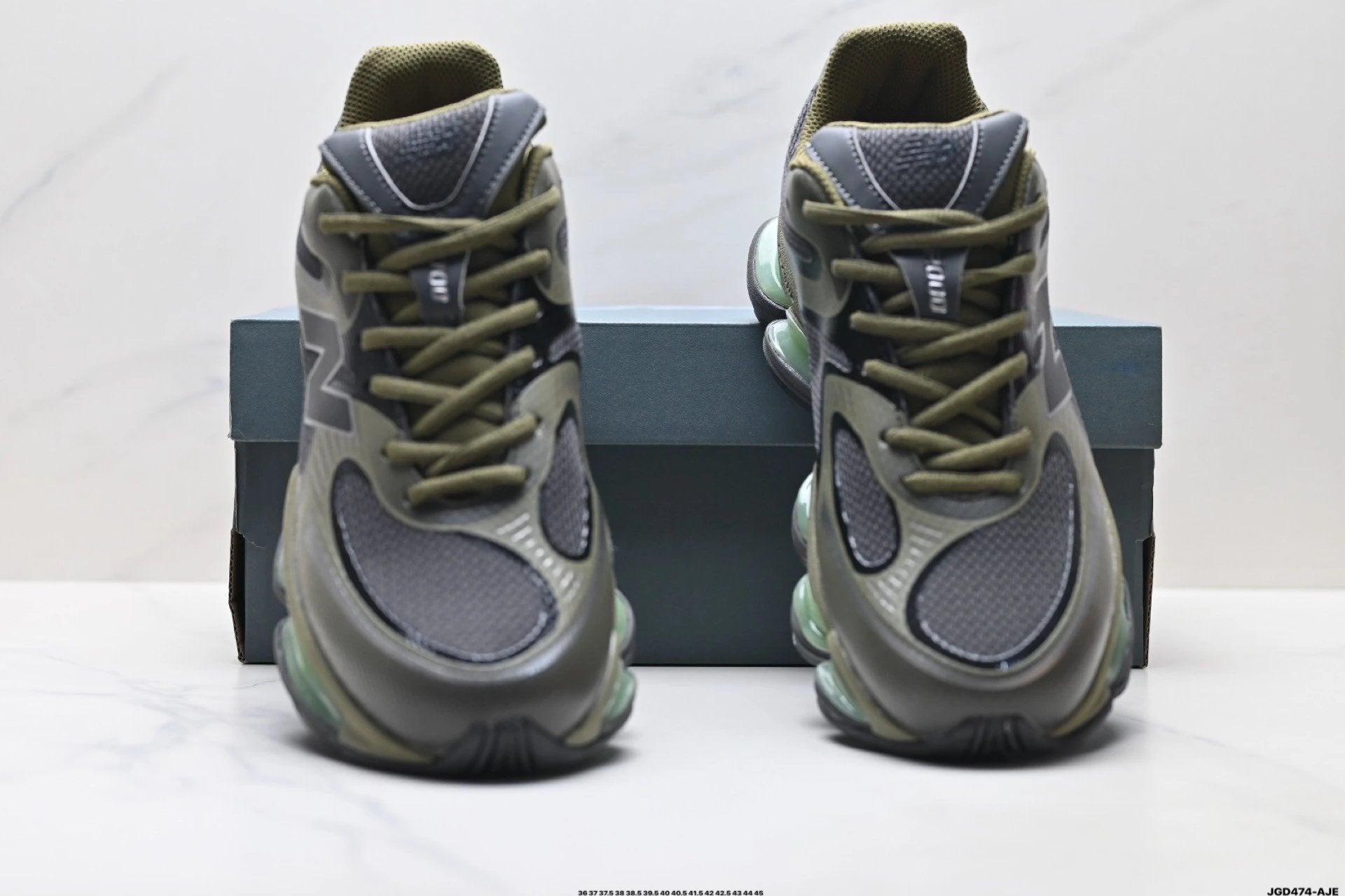 New Balance ABZORB 2000