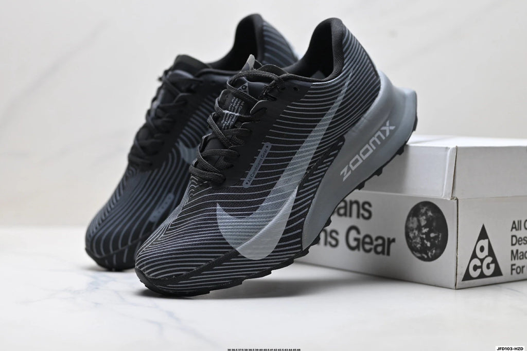Nike ACG Ultrafly Trail