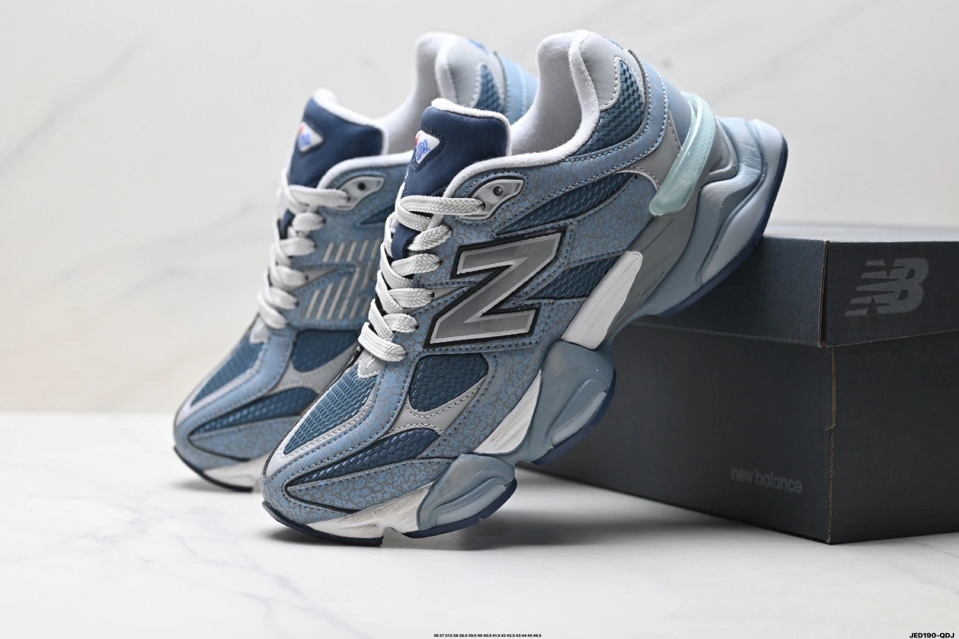 New Balance 9060