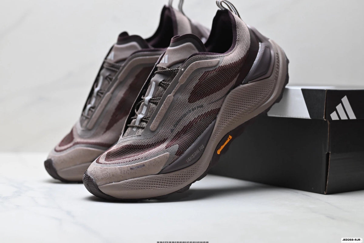 Adidas Holo Peak