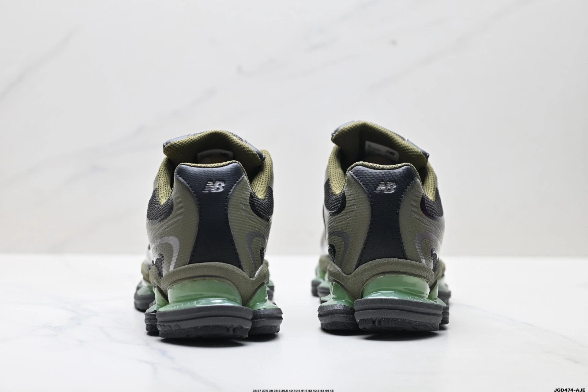 New Balance ABZORB 2000