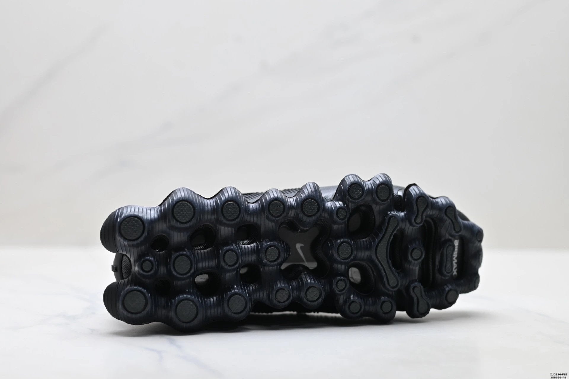 Nike Air Liquid Max-Fit