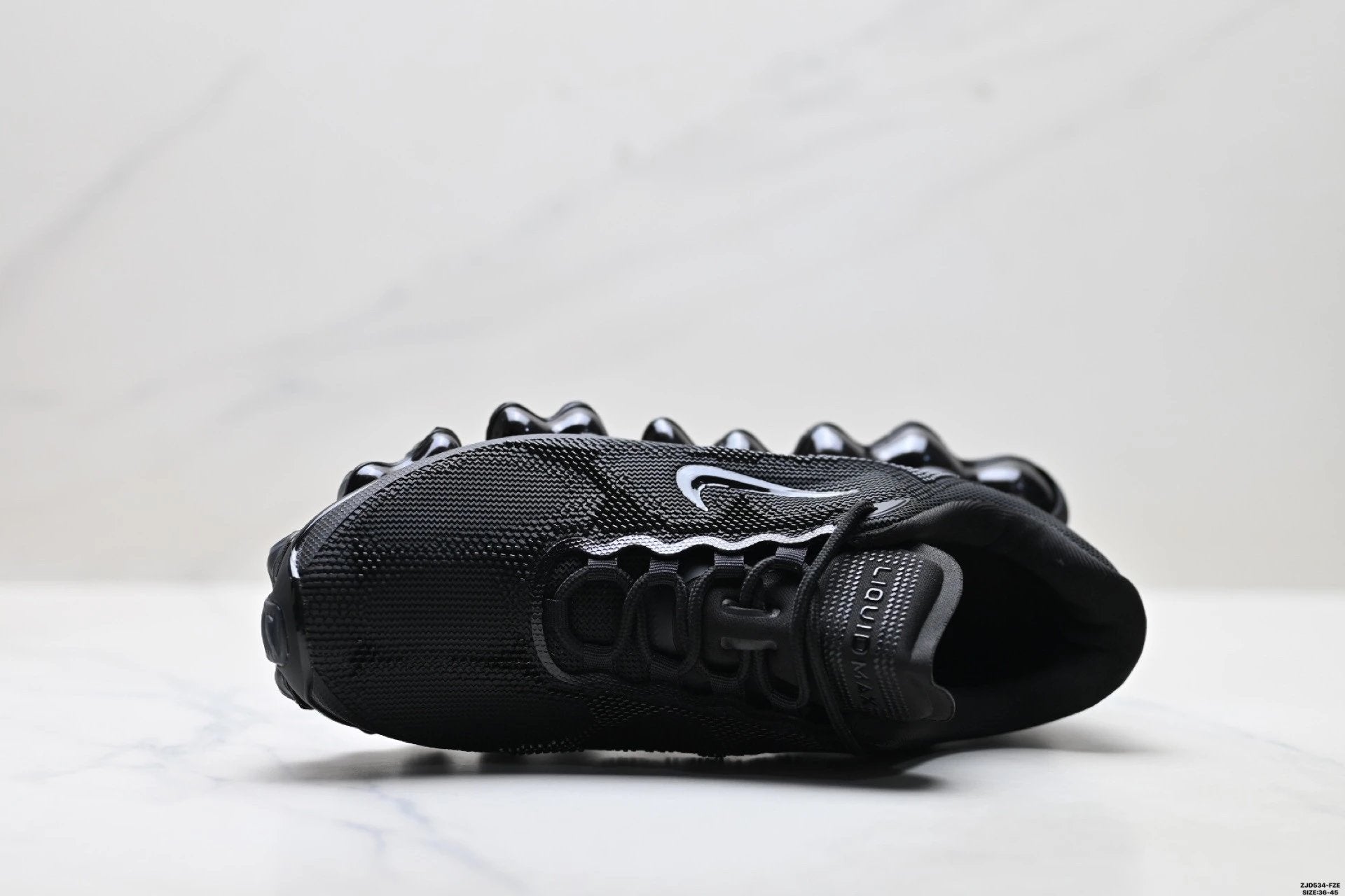 Nike Air Liquid Max-Fit