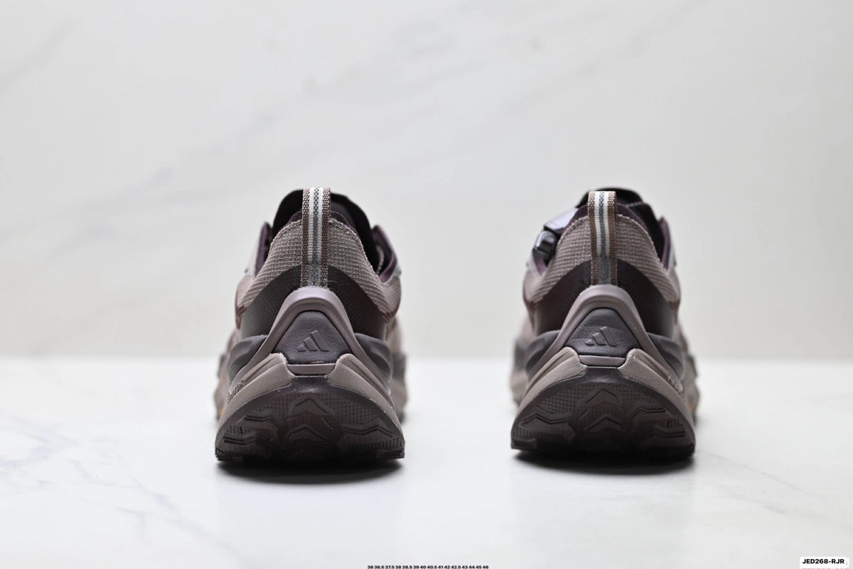 Adidas Holo Peak