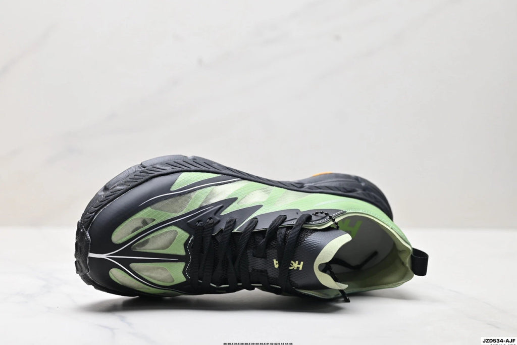Hoka Mafate Speed 4 Lite