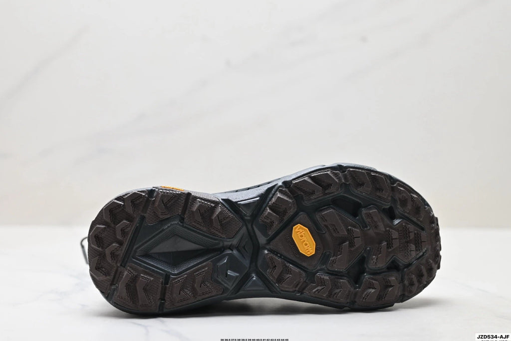 Hoka Mafate Speed 4 Lite