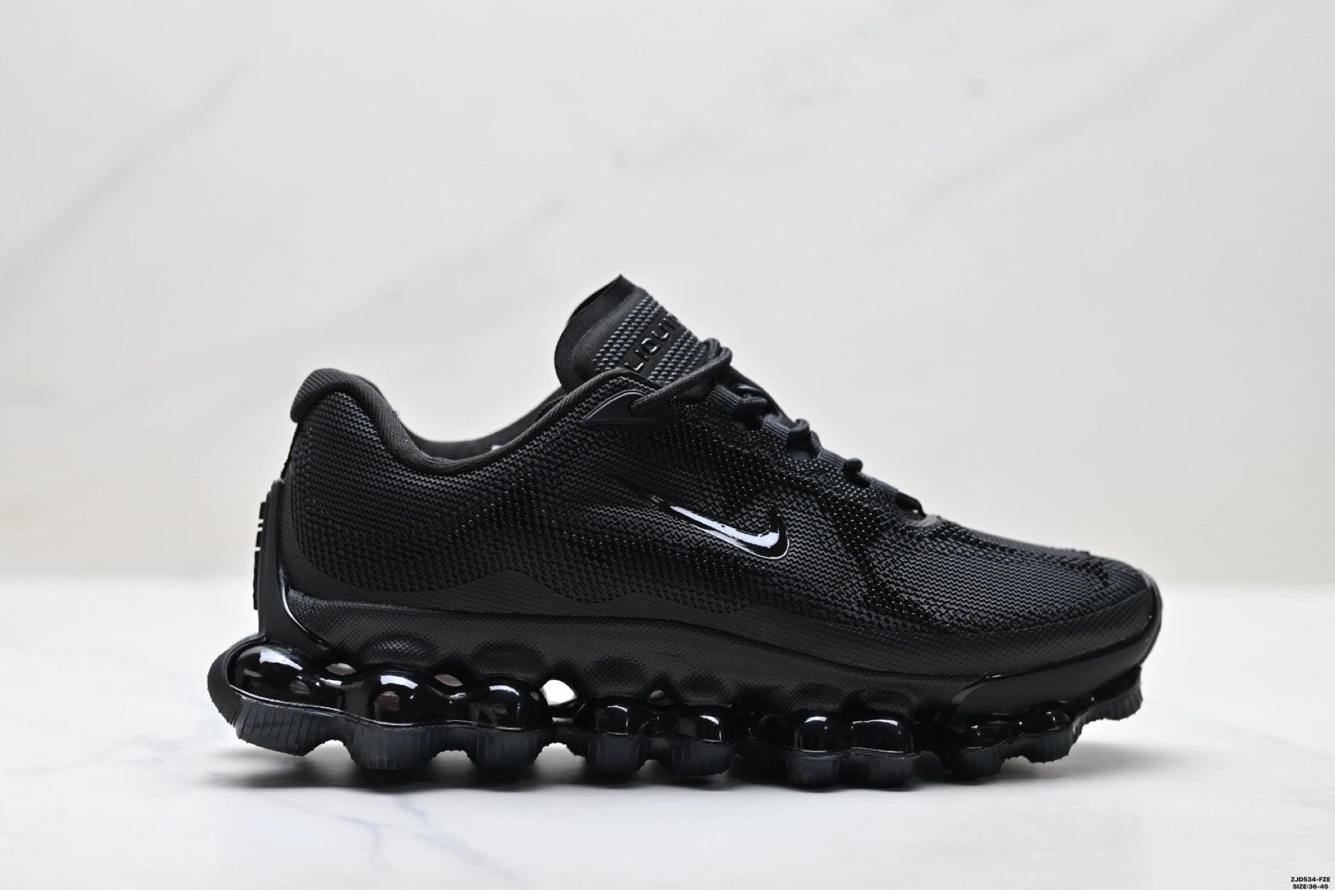 Nike Air Liquid Max-Fit