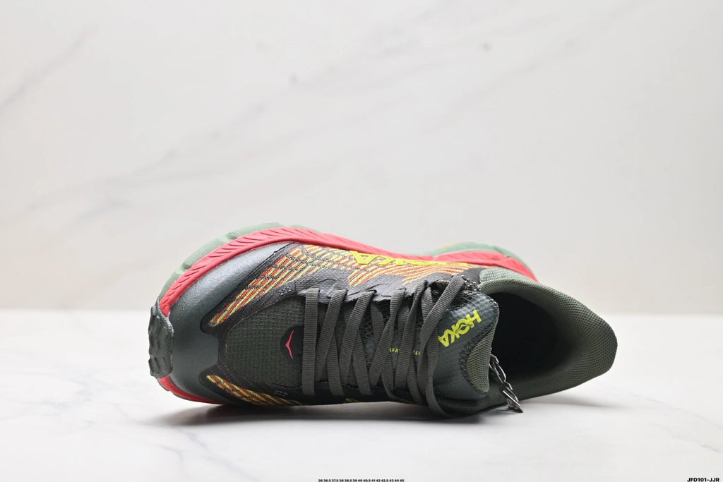 Hoka Mafate Speed4