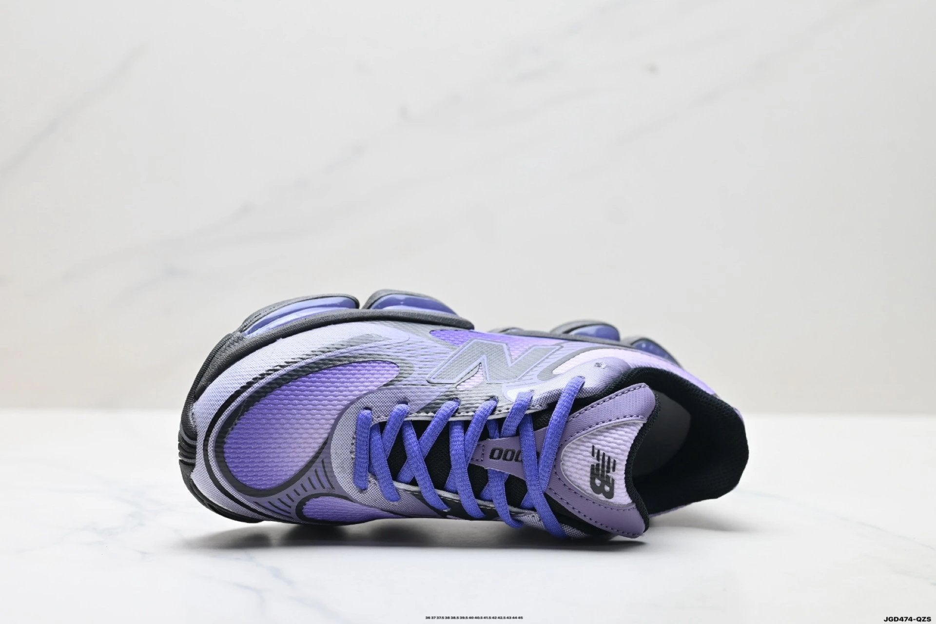 New Balance ABZORB 2000