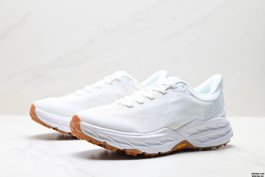 Hoka Speedgoat 5