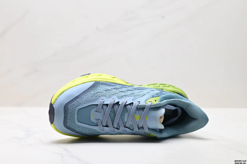 Hoka Speedgoat 5