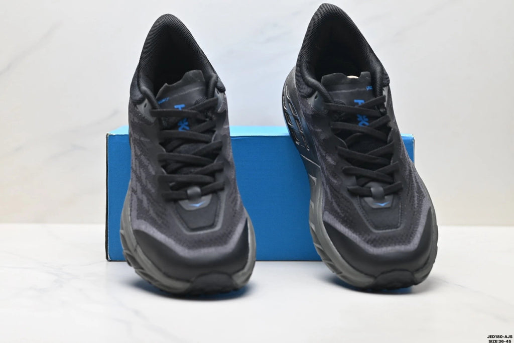 Hoka Speedgoat 5