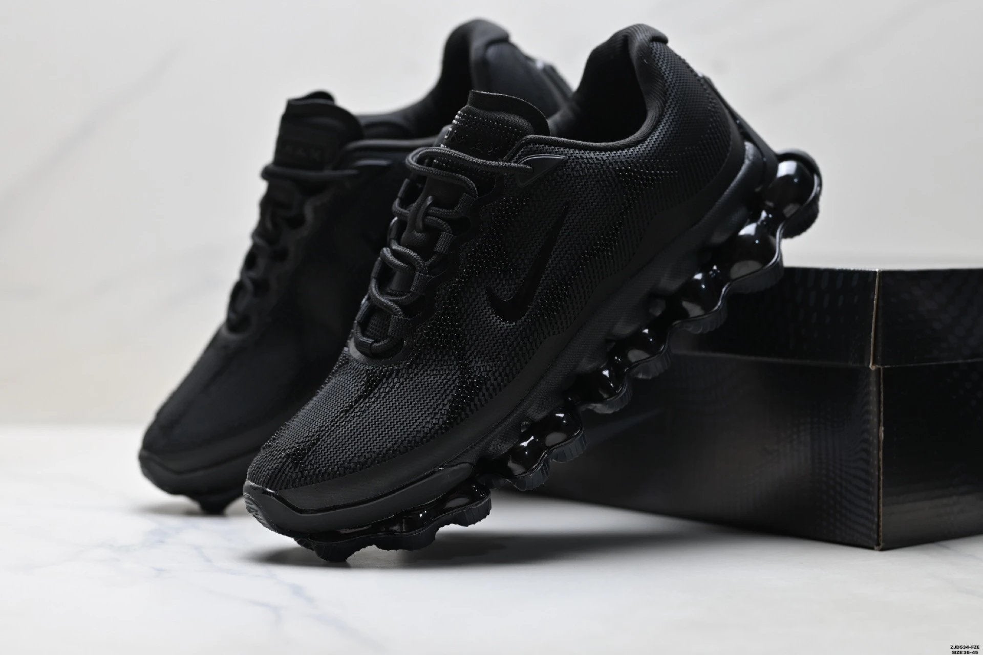 Nike Air Liquid Max-Fit