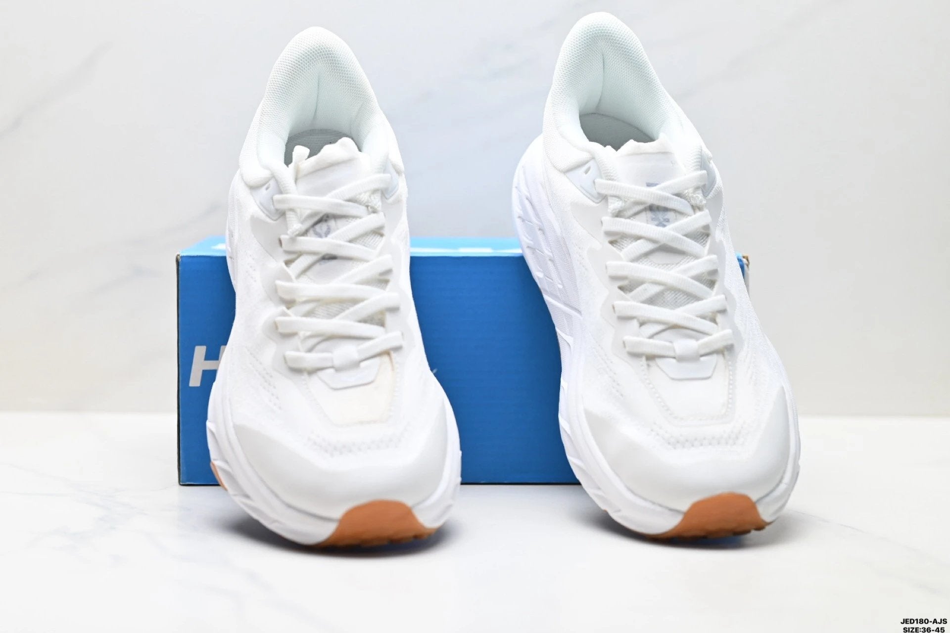 Hoka Speedgoat 5