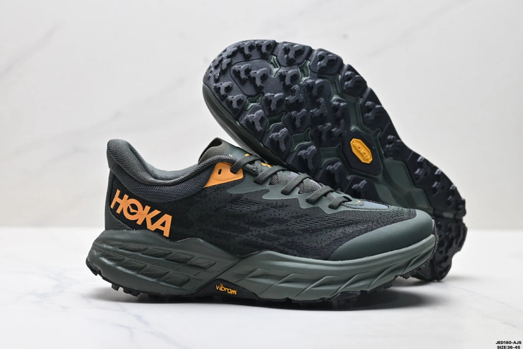 Hoka Speedgoat 5