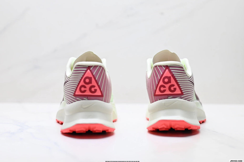 Nike ACG Ultrafly Trail