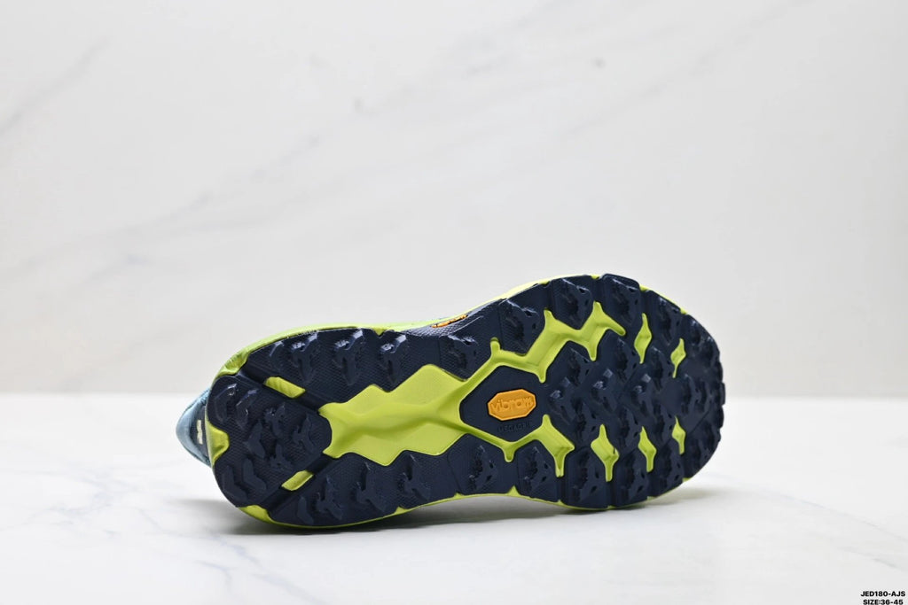 Hoka Speedgoat 5