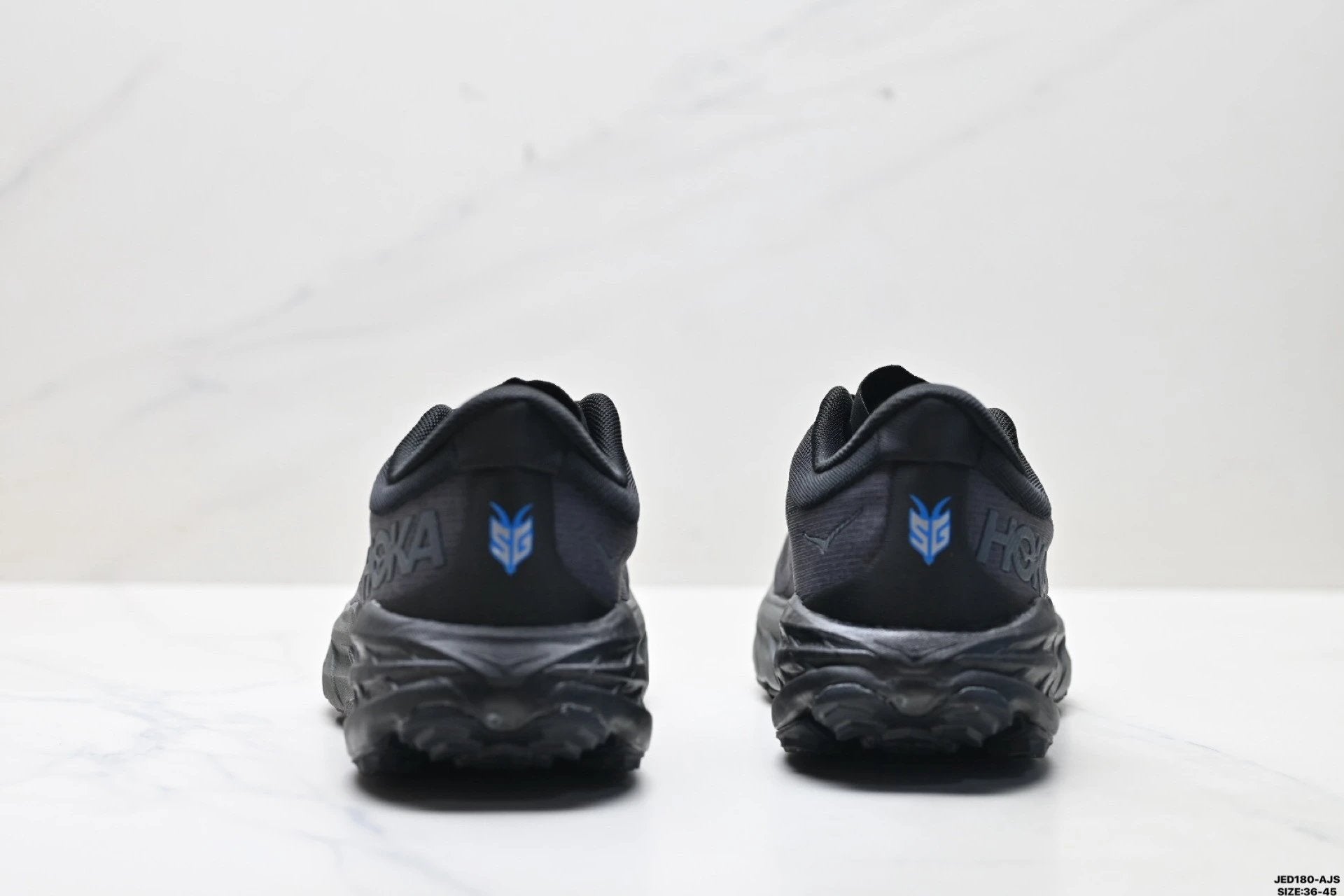 Hoka Speedgoat 5