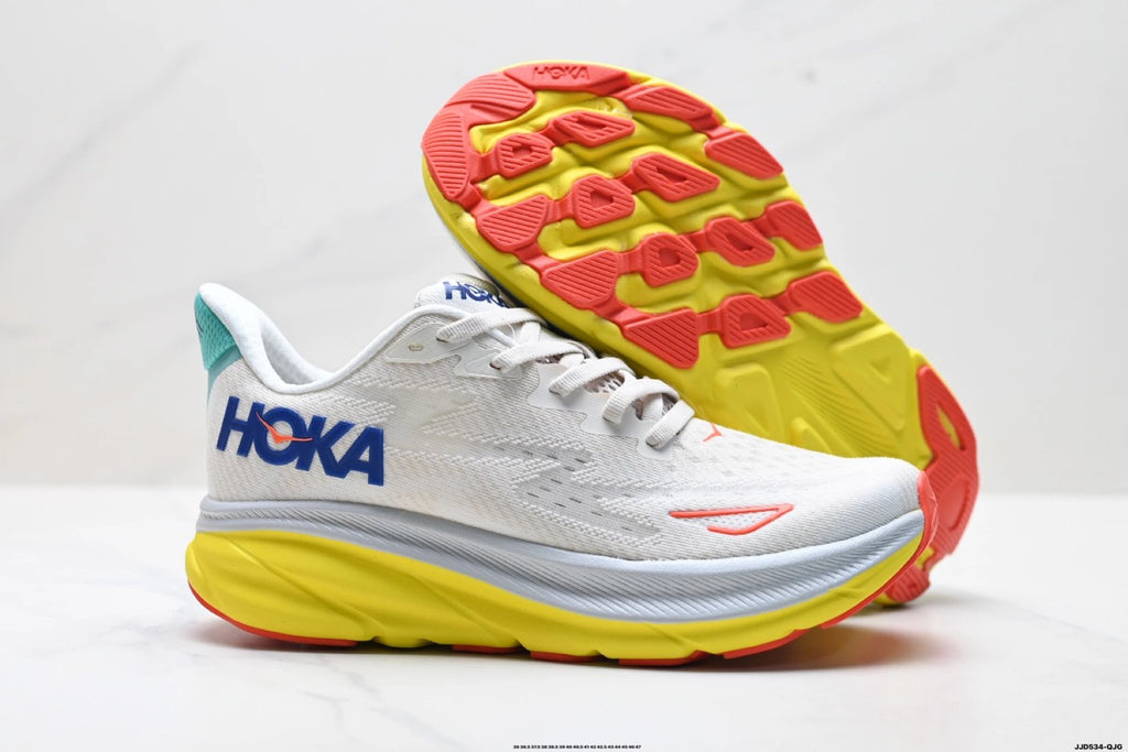 Hoka Clifton 9