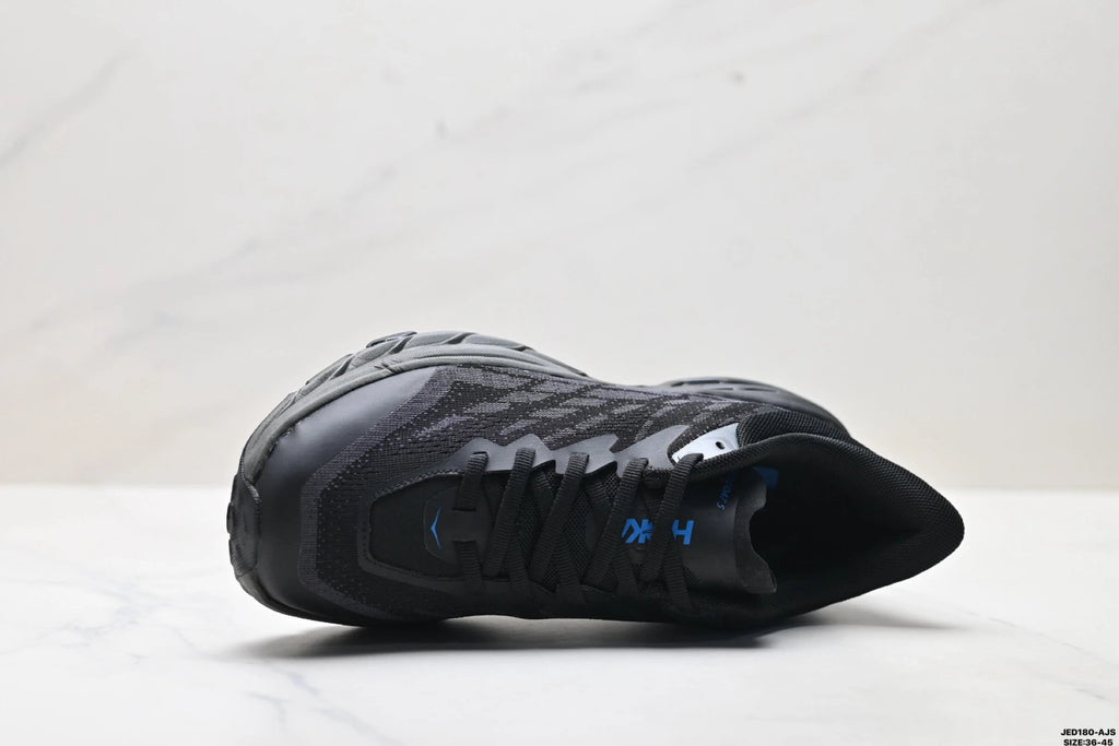 Hoka Speedgoat 5