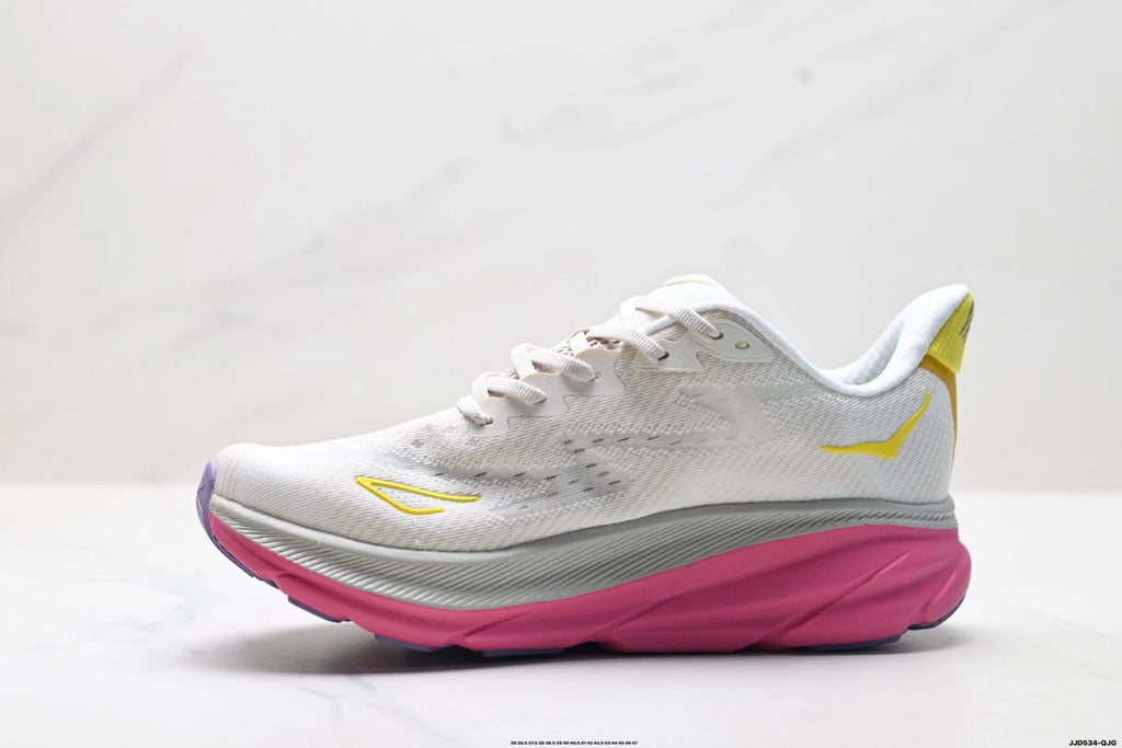 Hoka Clifton 9