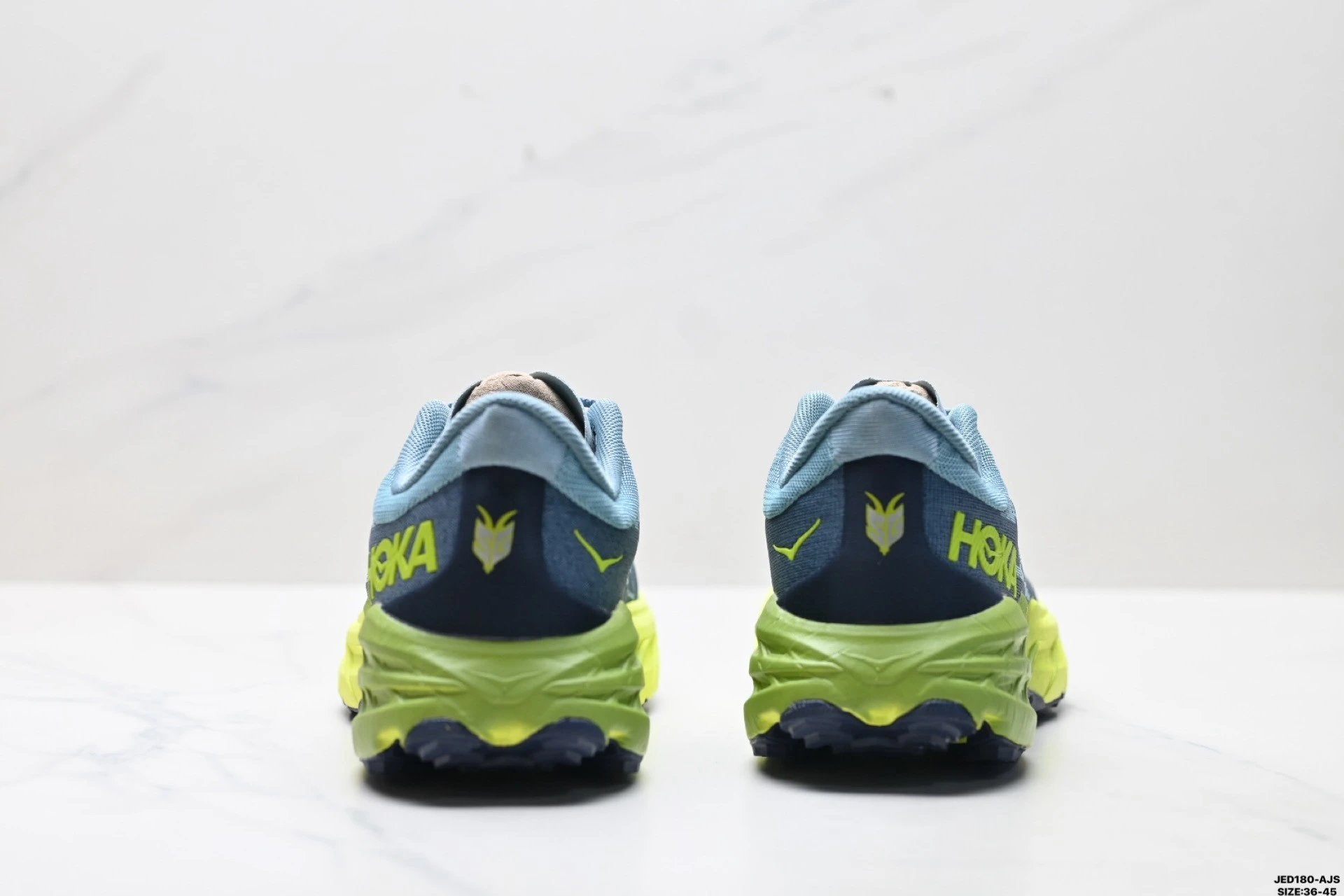 Hoka Speedgoat 5