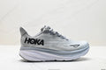 Hoka Clifton 9