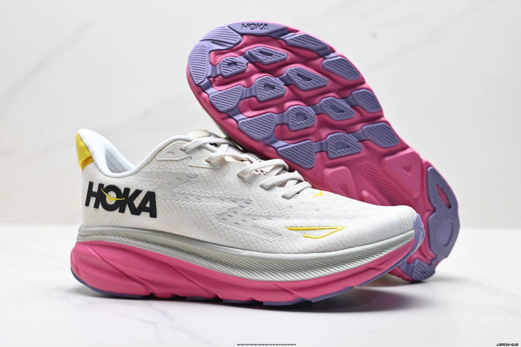 Hoka Clifton 9