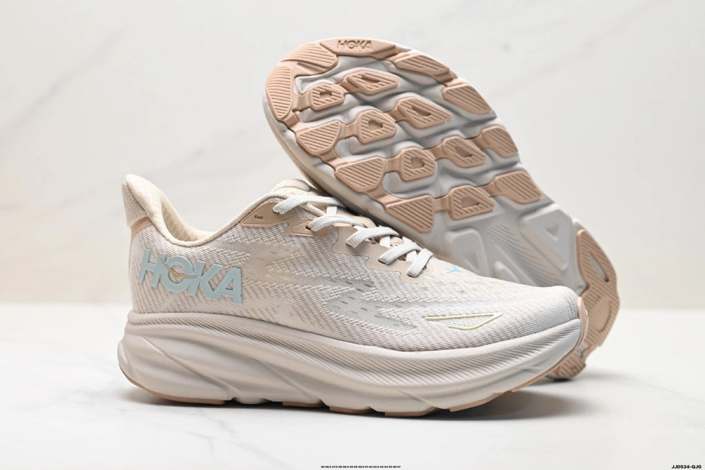 Hoka Clifton 9