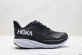Hoka Clifton 9
