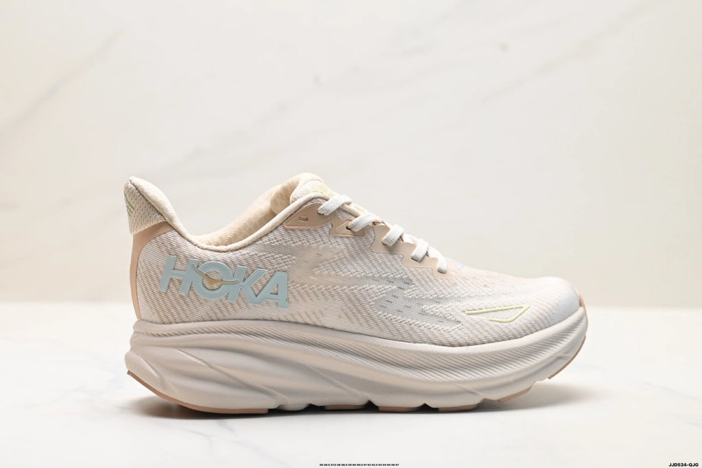 Hoka Clifton 9