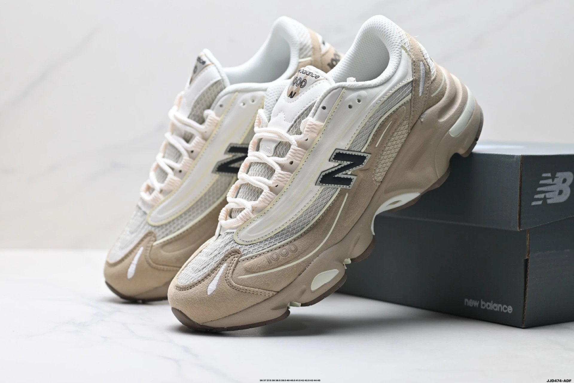 New Balance 1000