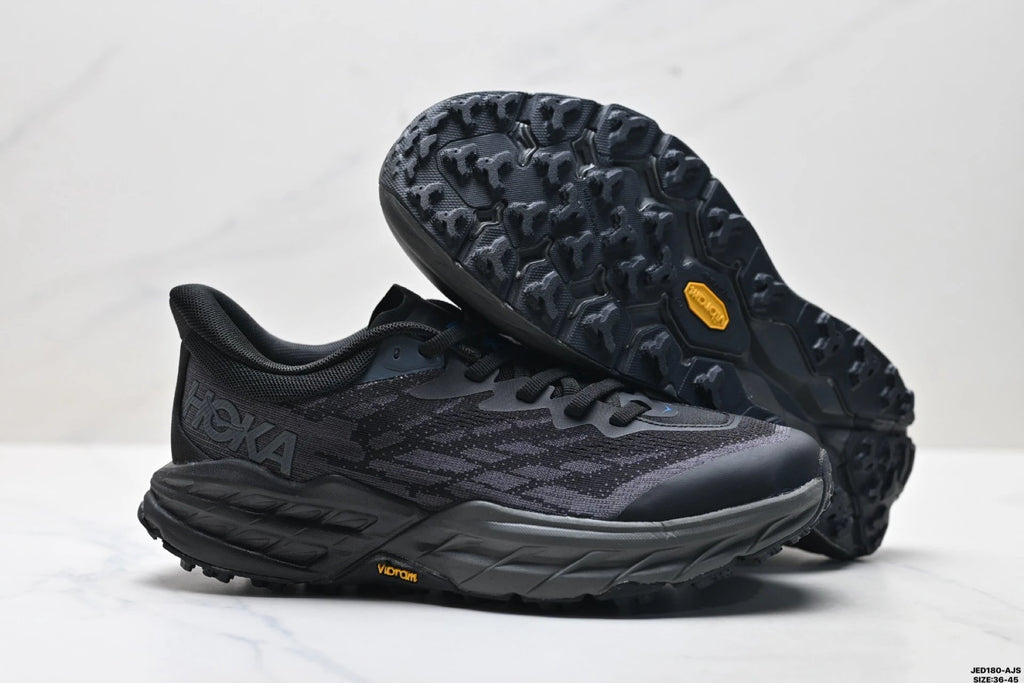 Hoka Speedgoat 5